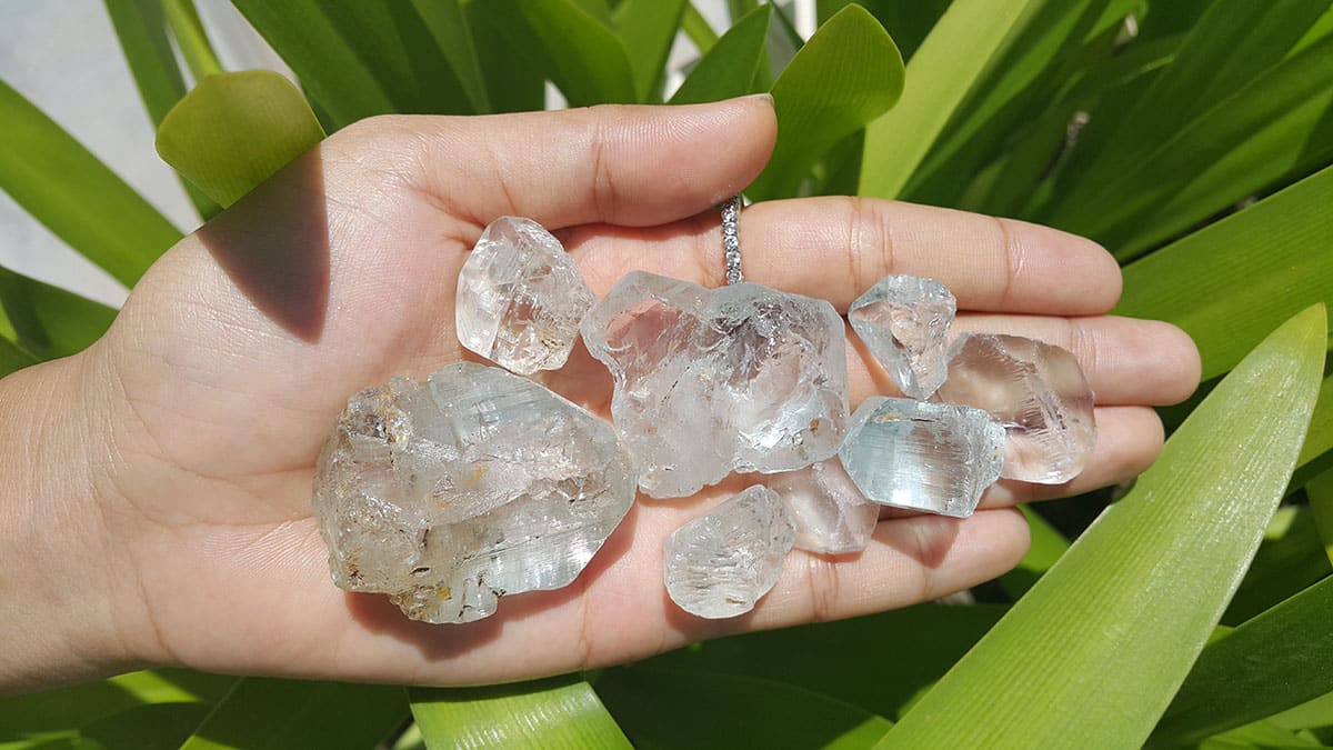 White topaz hot sale stone meaning