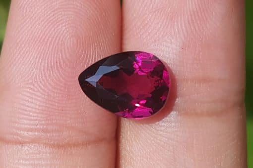 természetes rhodolite 2.55 ct