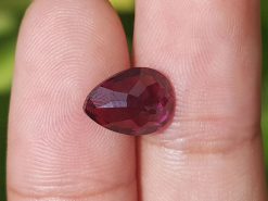 natural rhodolite 2.55 ct