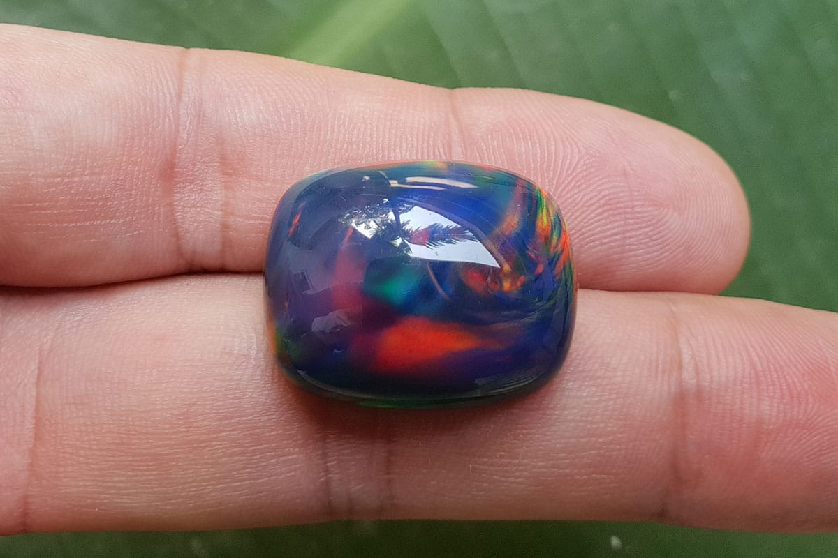 synthetic aurora opal