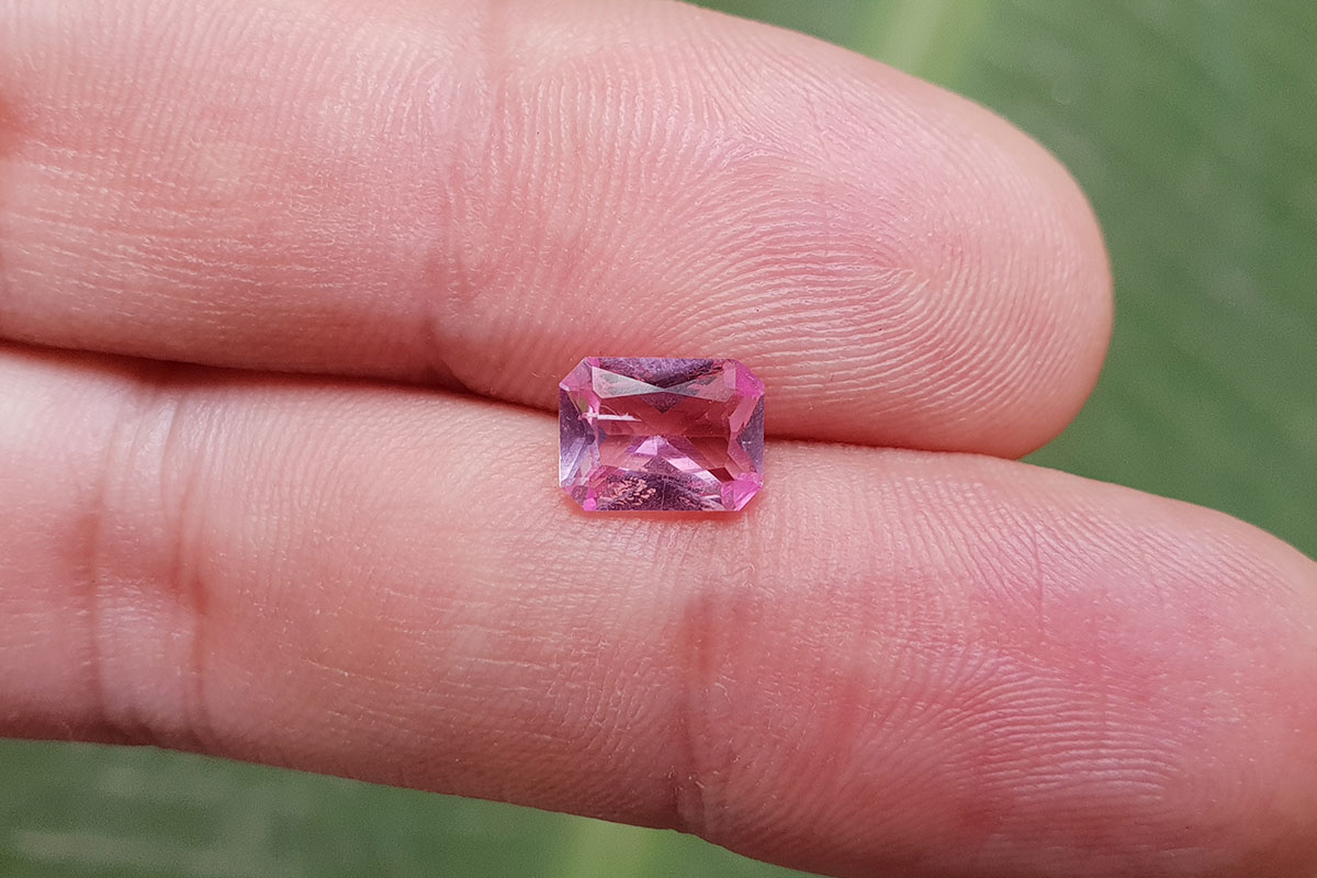 synthetic morganite