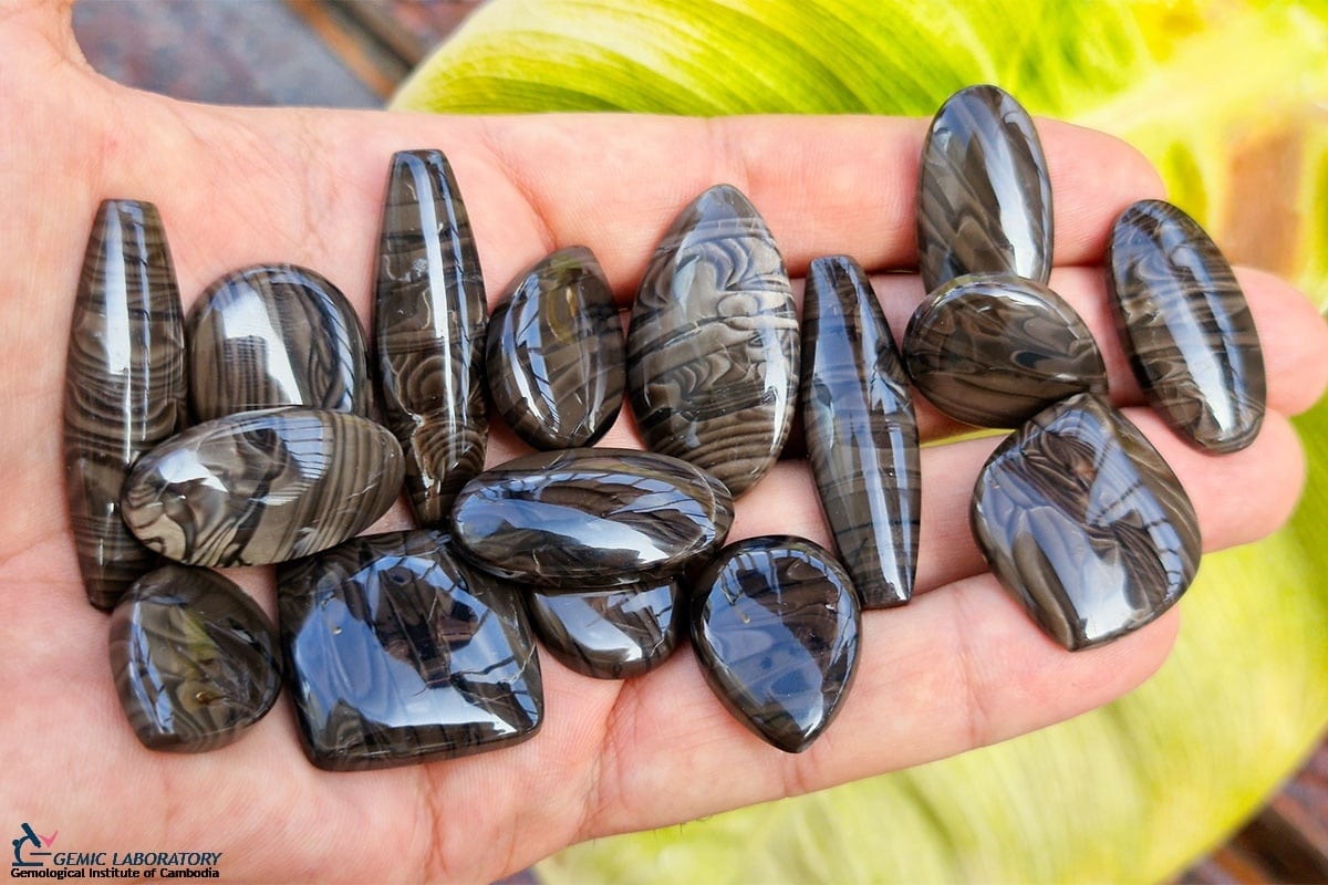 Chocolate jasper